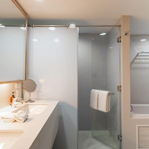 Deluxe Kamer met een King Size Bed op de Hoek
